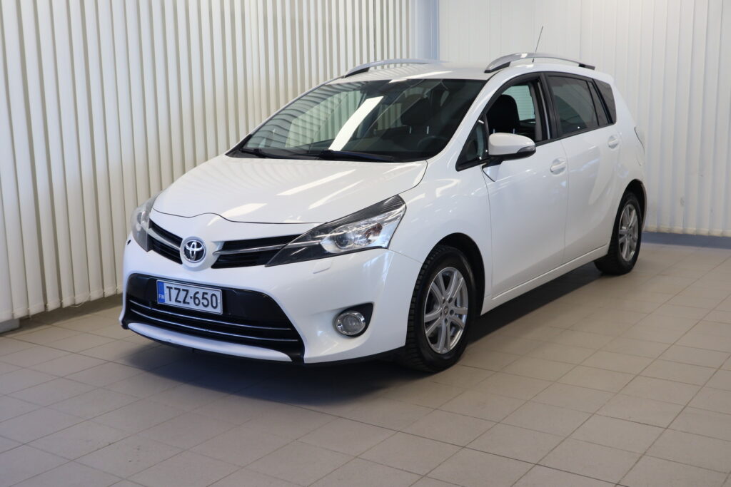 Toyota Verso, image 1