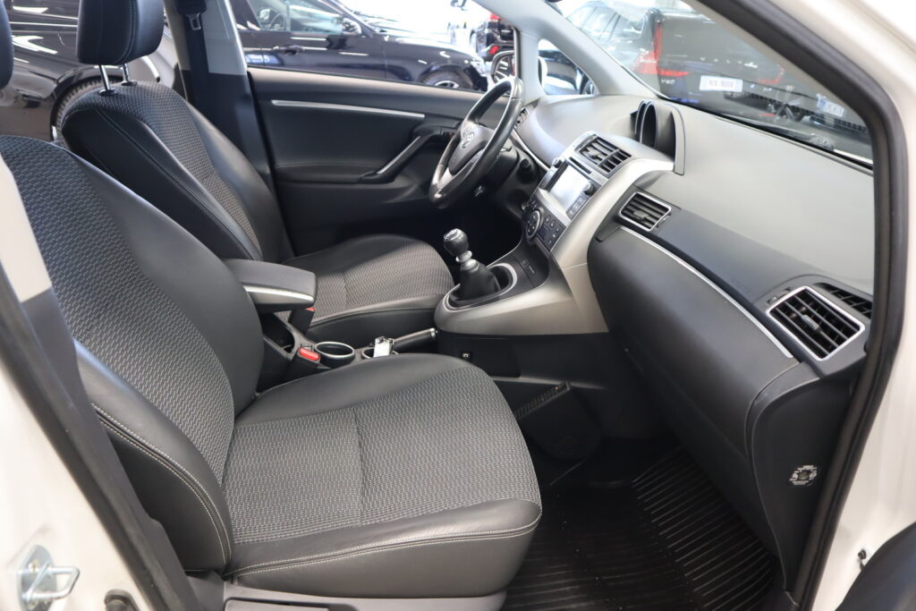 Toyota Verso, image 10