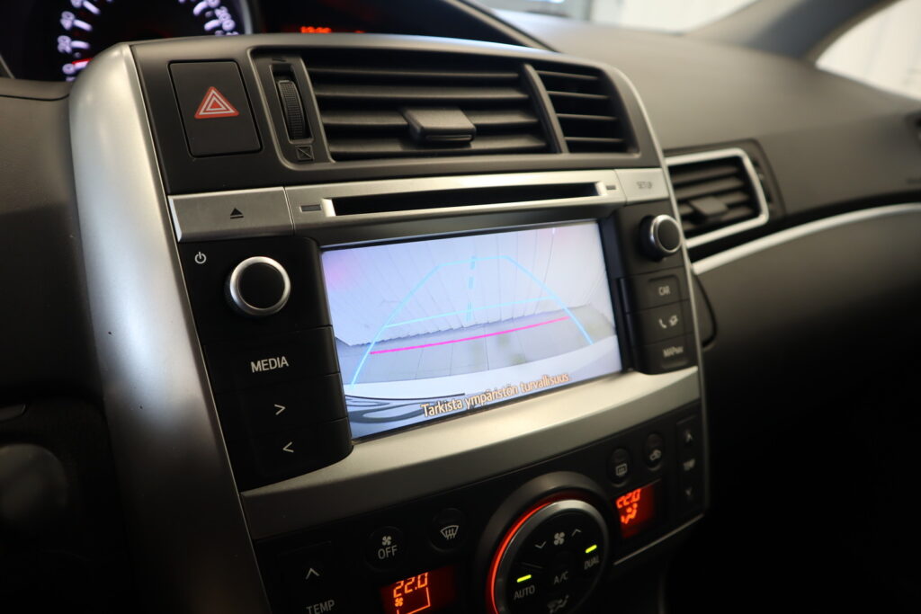 Toyota Verso, image 13