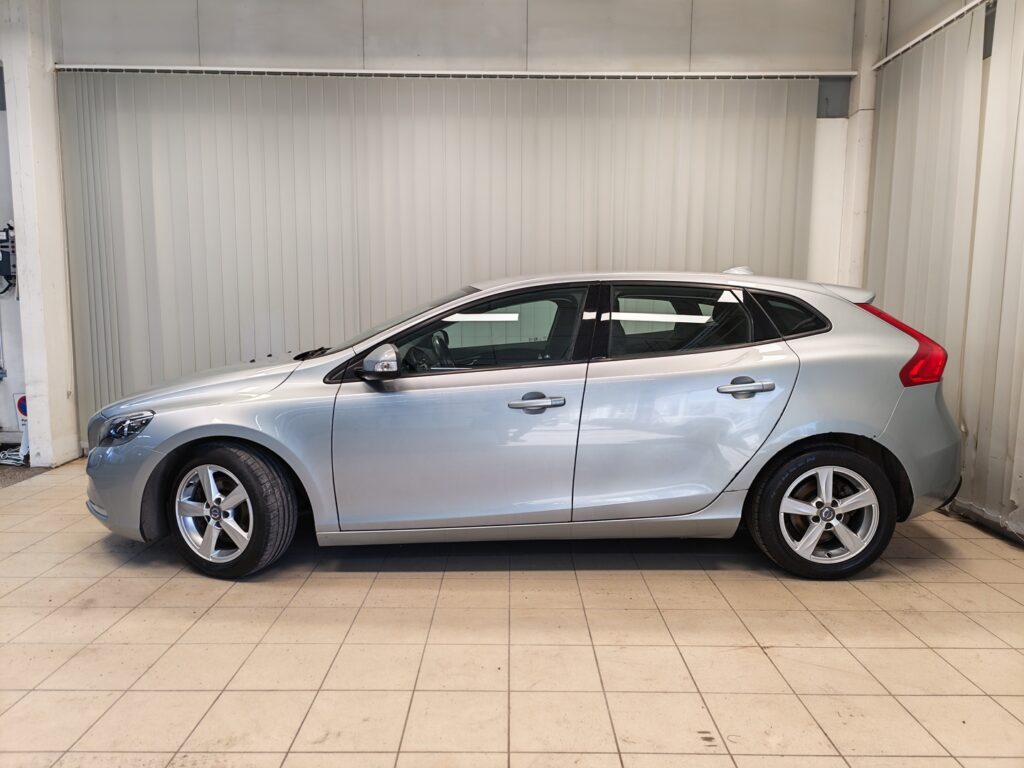 Volvo V40, image 4
