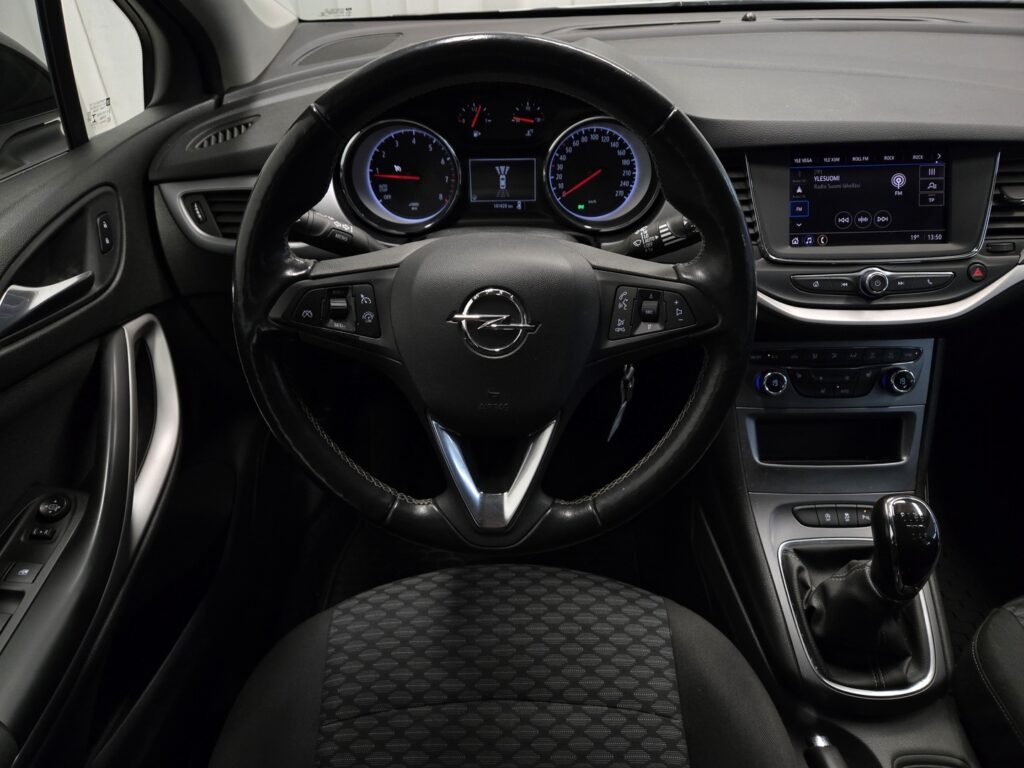 Opel Astra, image 10