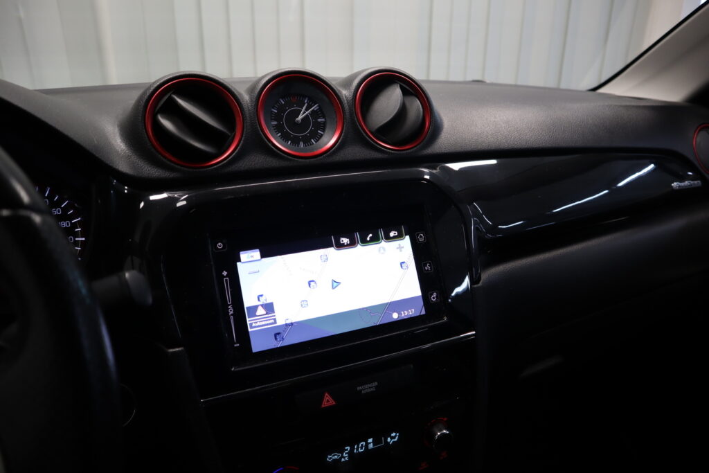 Suzuki Vitara, image 16