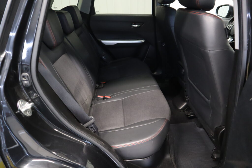 Suzuki Vitara, image 21