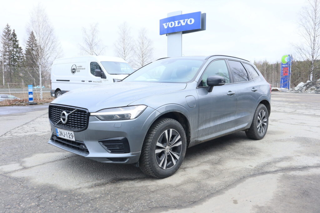 Volvo XC60, image 1