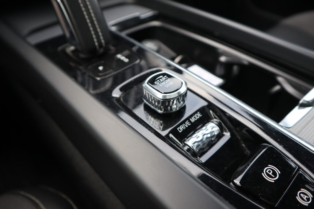 Volvo XC60, image 14