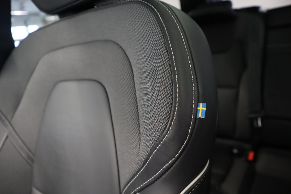 Volvo XC60, image 21