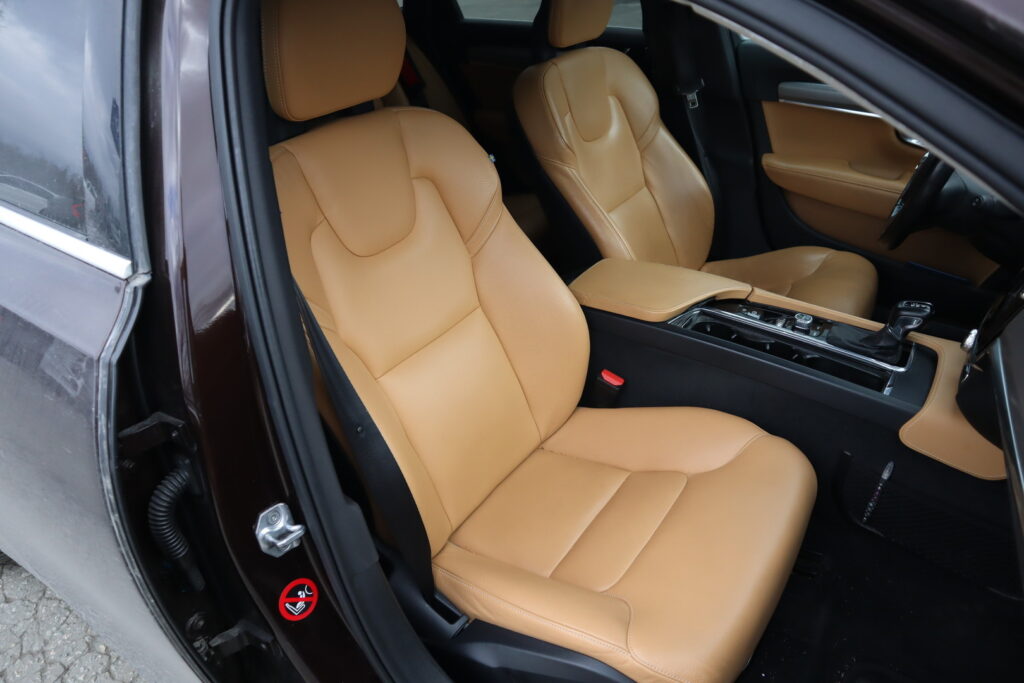Volvo V90, image 4