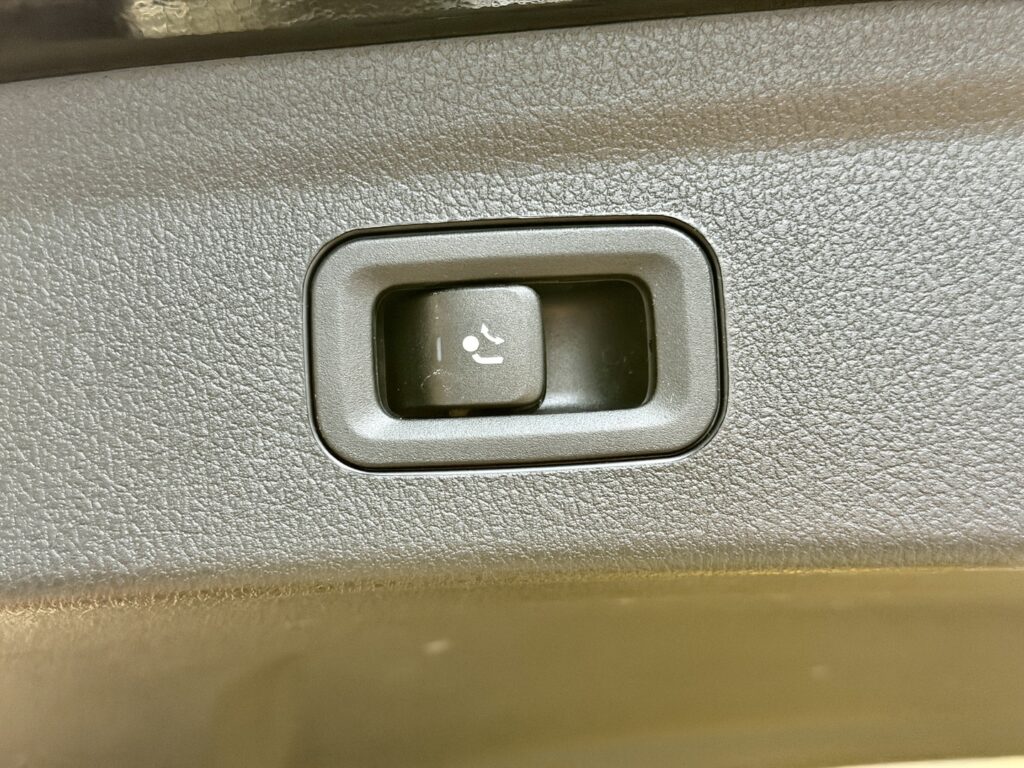 Mercedes-Benz GLE, image 34
