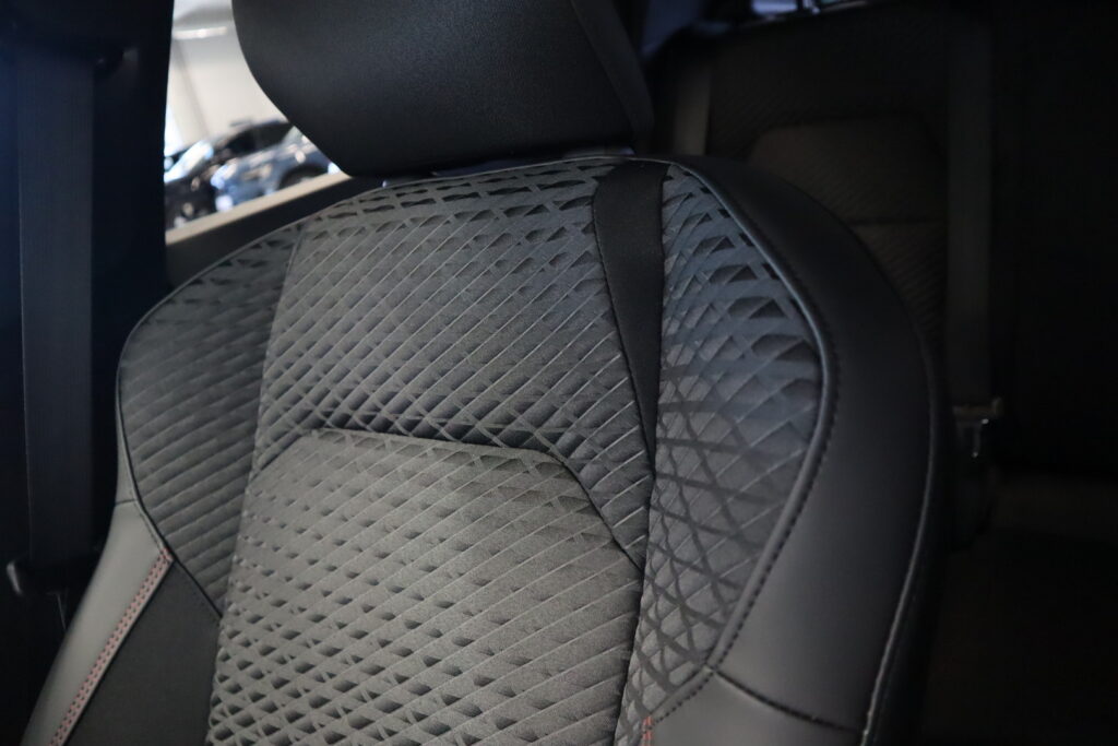 Renault Clio, image 12