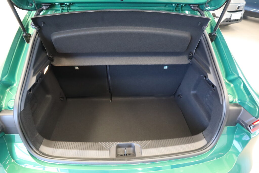 Renault Clio, image 16