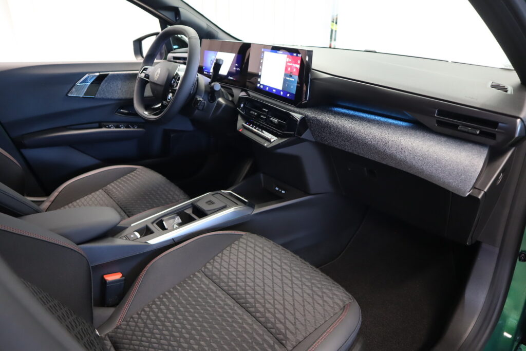 Renault Clio, image 20