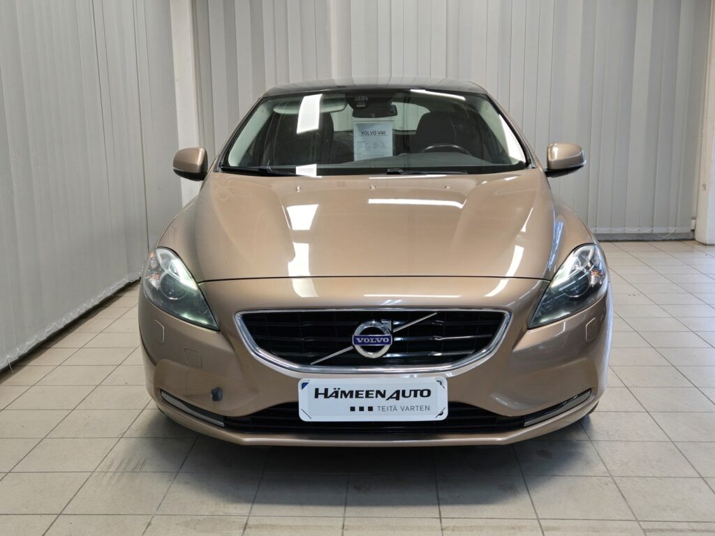 Volvo V40, image 3