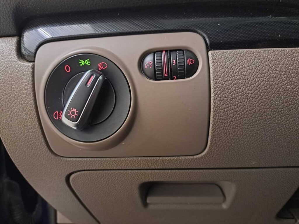 VOLKSWAGEN GOLF, image 17