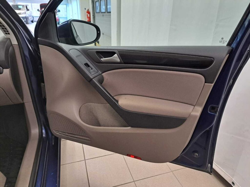 VOLKSWAGEN GOLF, image 21