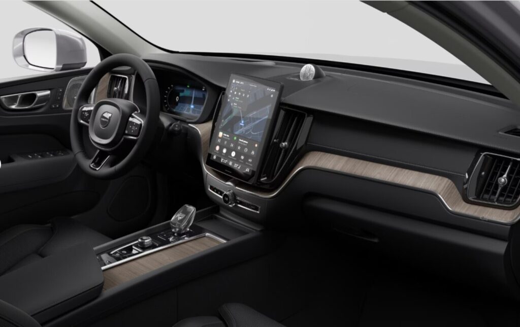 Volvo XC60, image 2