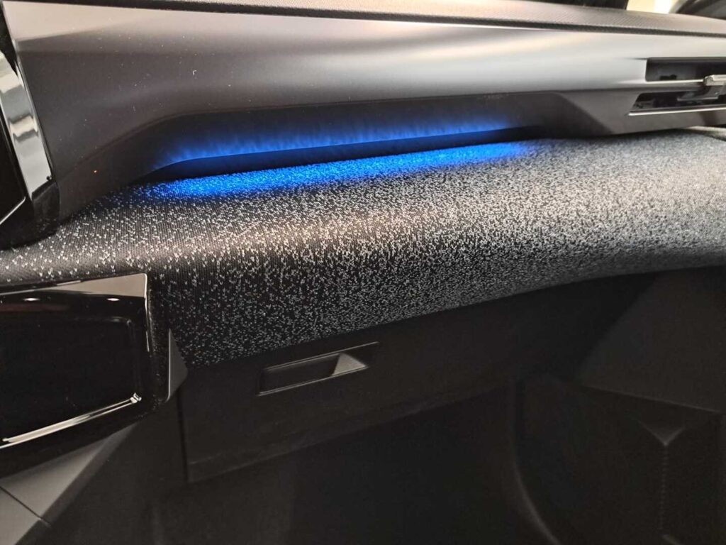 RENAULT CLIO, image 23