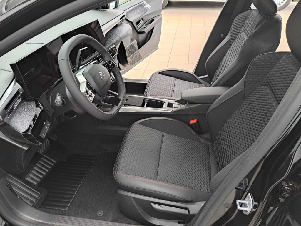 RENAULT CLIO, image 7