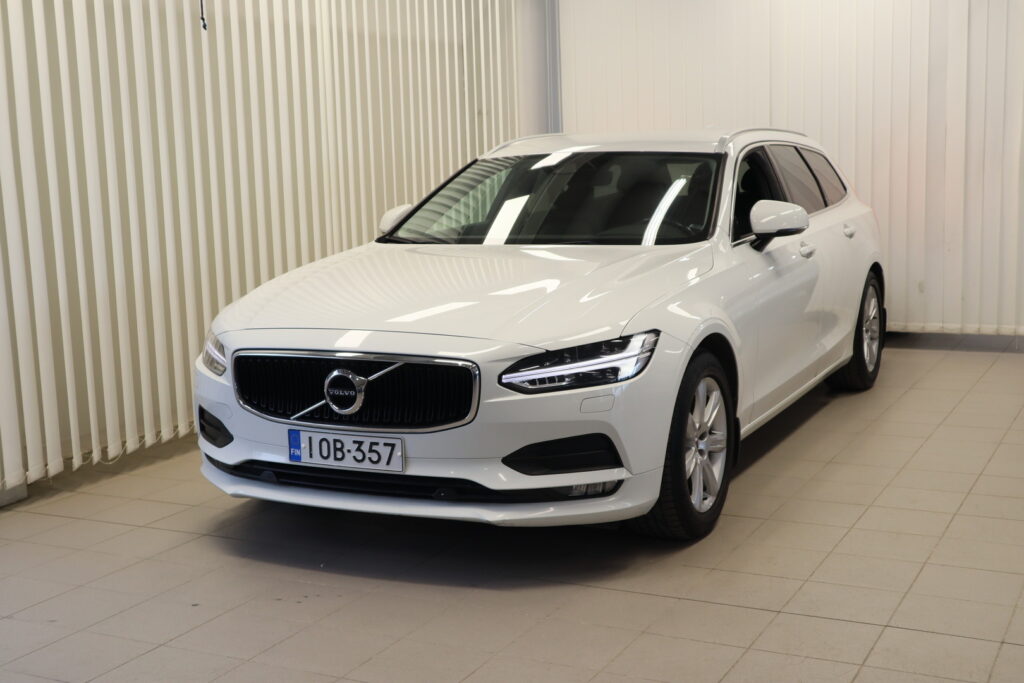 Volvo V90, image 1