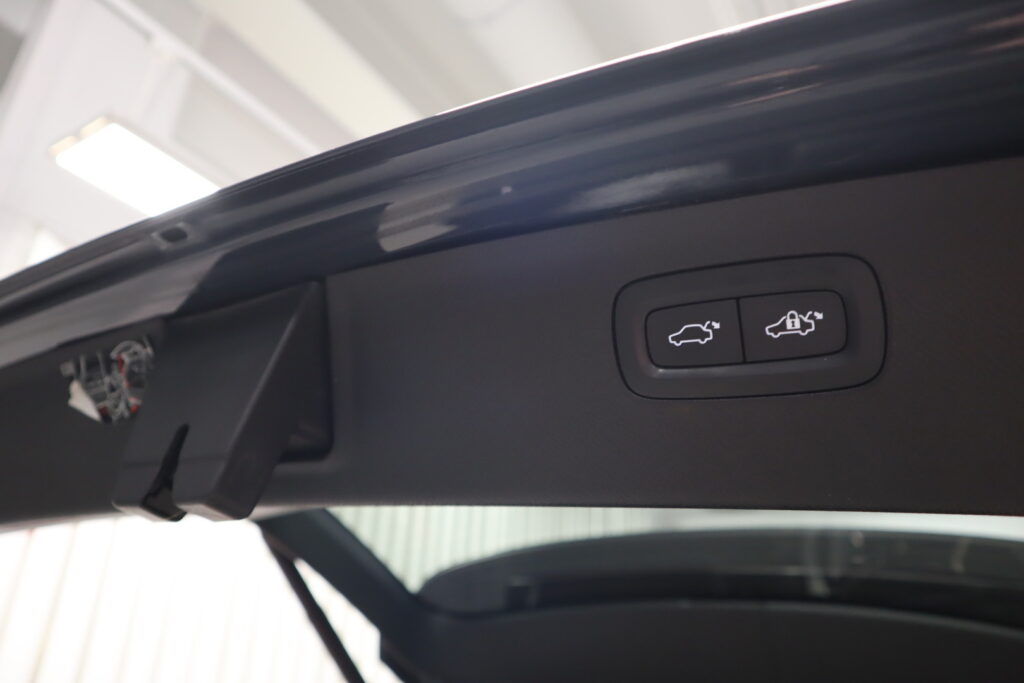 Volvo XC90, image 28