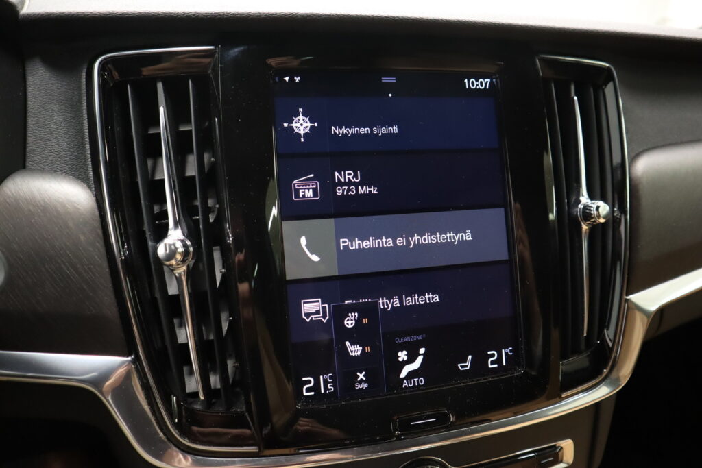 Volvo V90 Cross Country, image 10