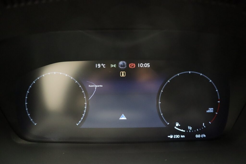 Volvo V90 Cross Country, image 7