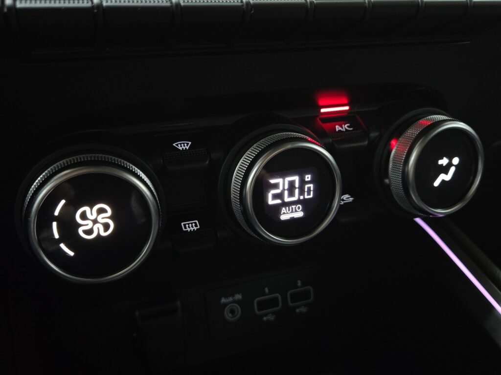 Renault Clio, image 16