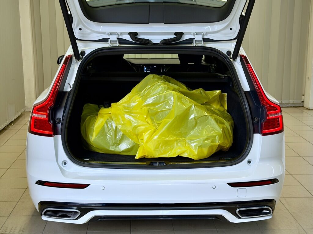 Volvo V60, image 19
