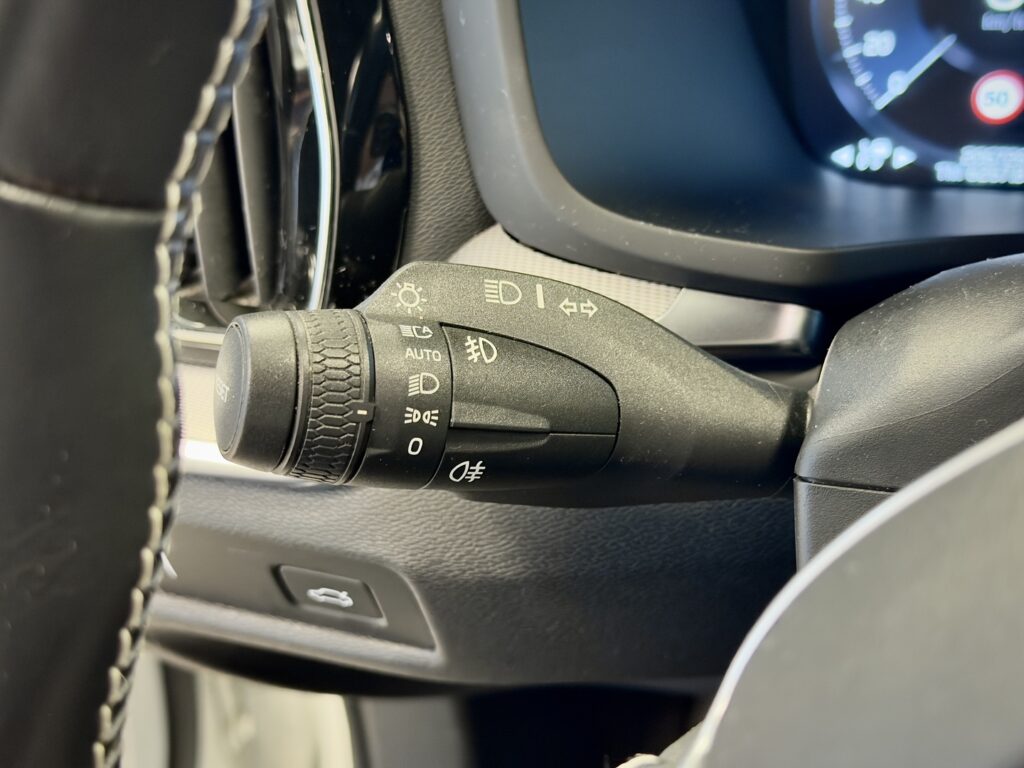 Volvo V60, image 22