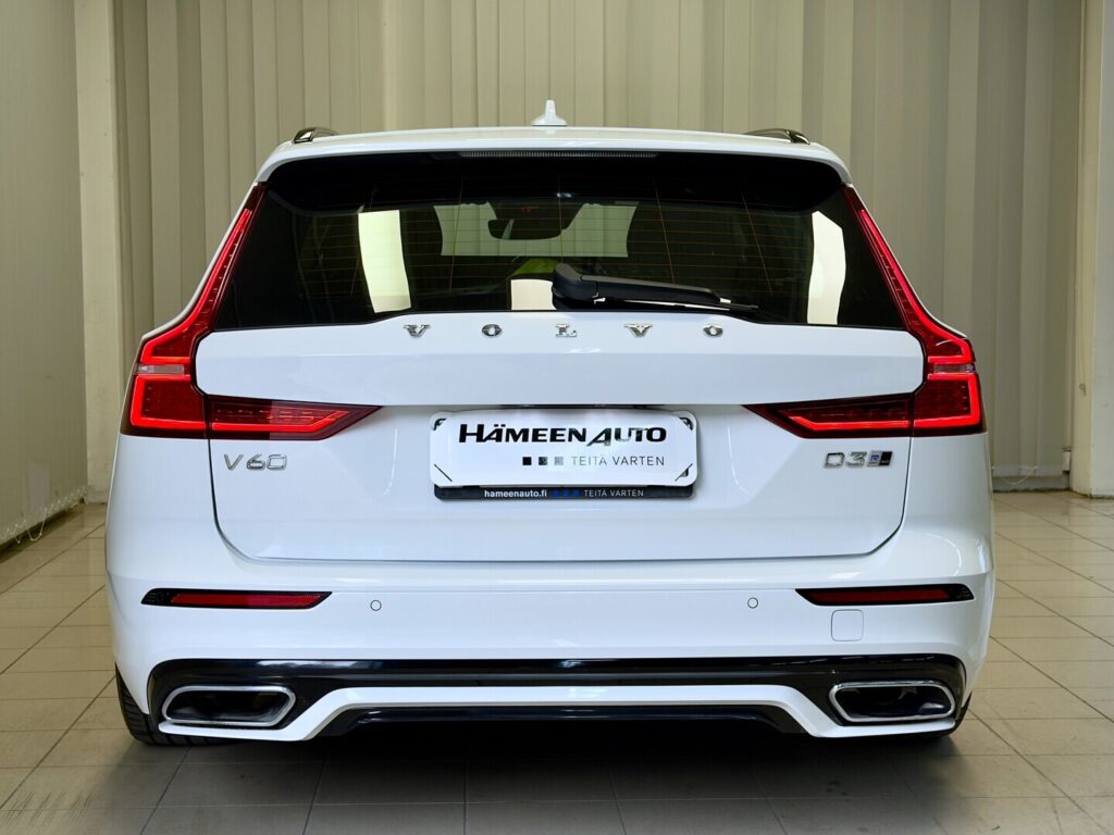 Volvo V60, image 4