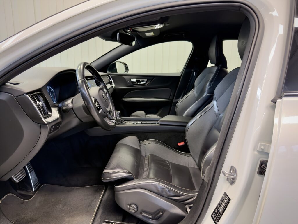 Volvo V60, image 5