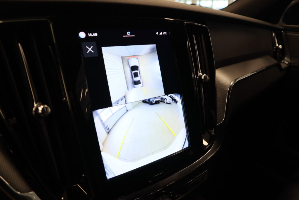 Volvo S60, image 16