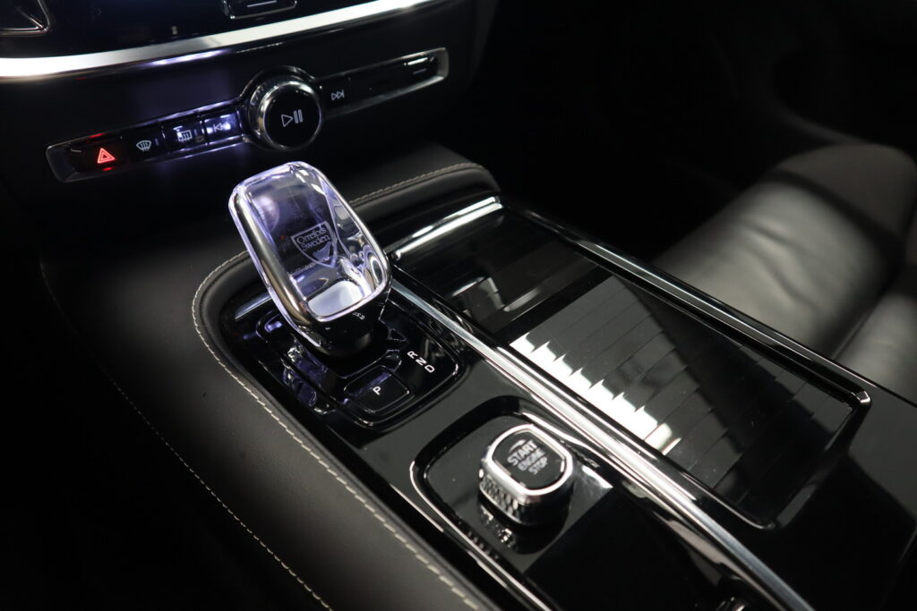 Volvo S60, image 17