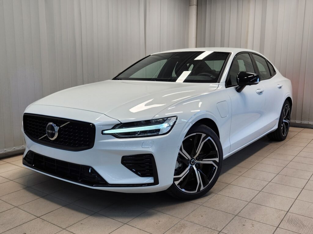 Volvo S60, image 2