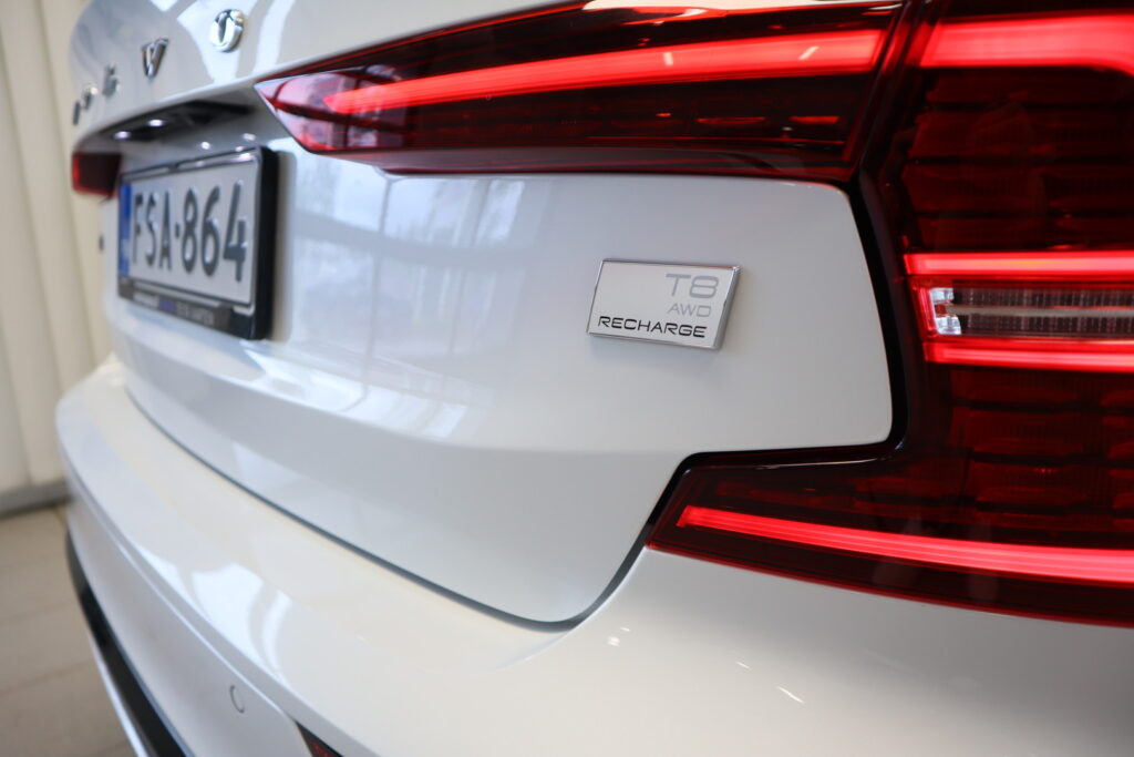 Volvo S60, image 23