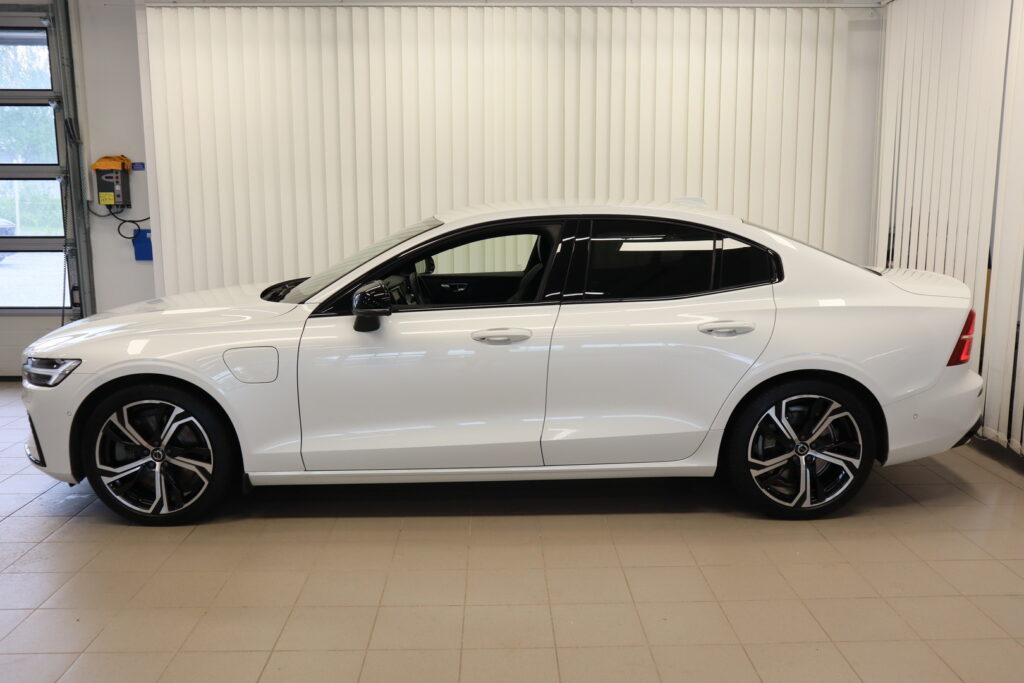 Volvo S60, image 4