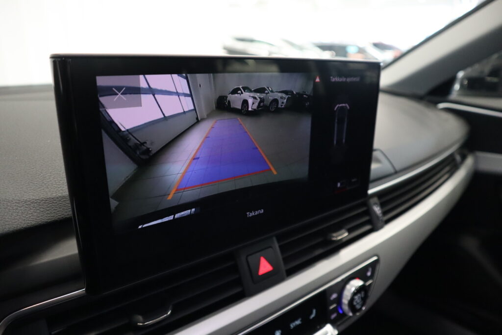 Audi A4, image 9