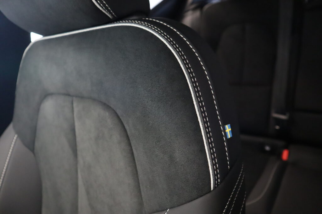 Volvo XC40, image 17