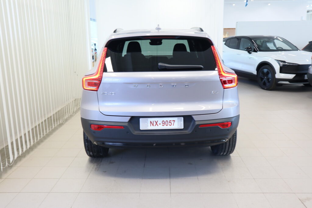 Volvo XC40, image 5