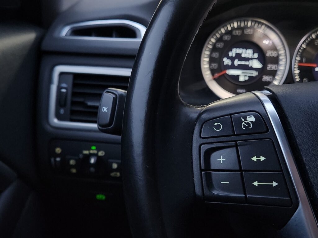 Volvo V70, image 13
