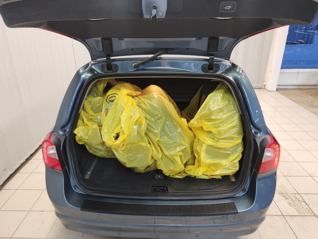 Volvo V70, image 15