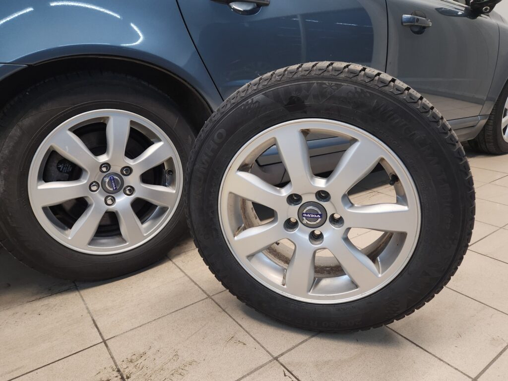 Volvo V70, image 16