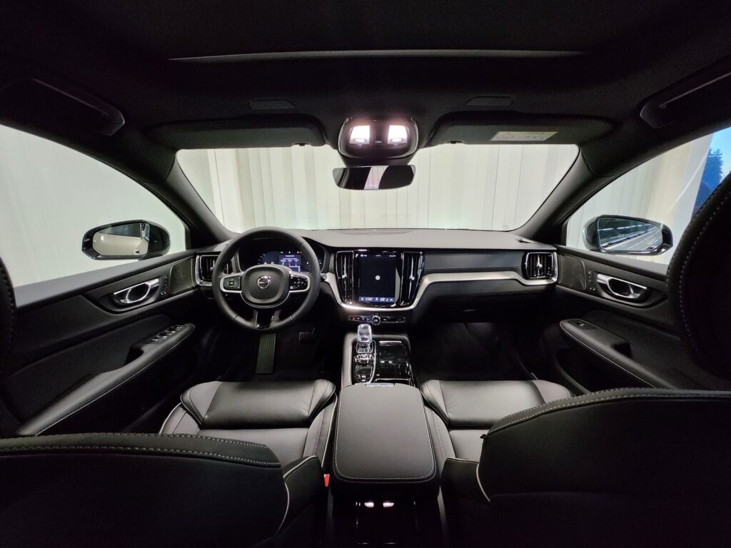 Volvo V60, image 10