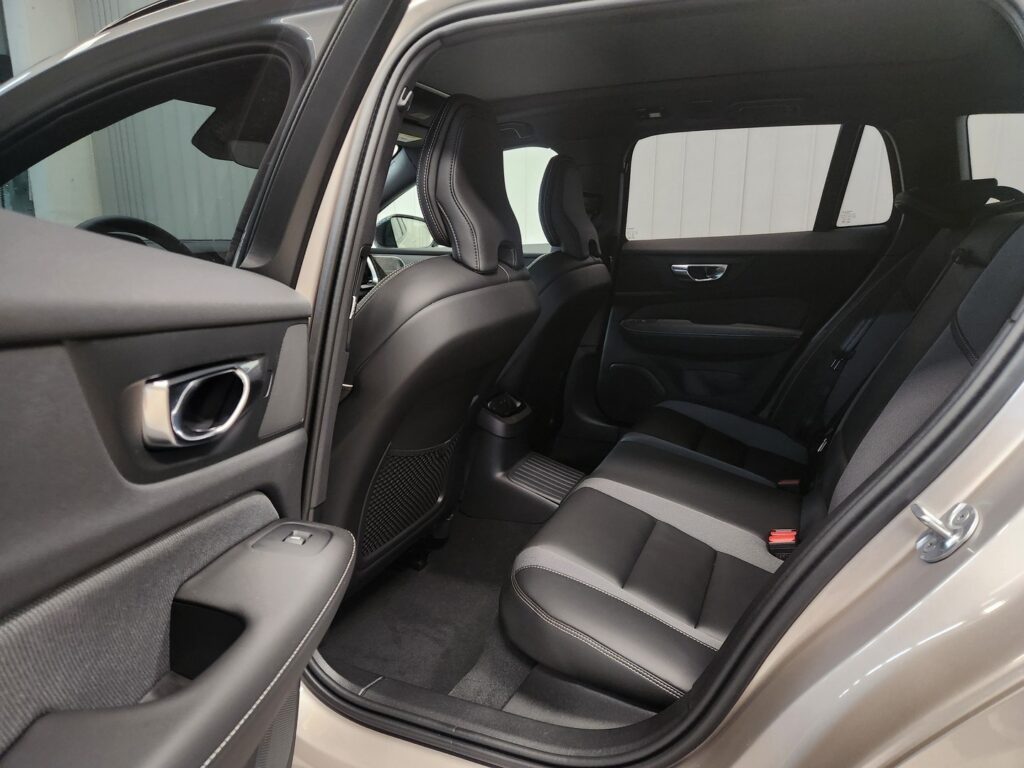 Volvo V60, image 7