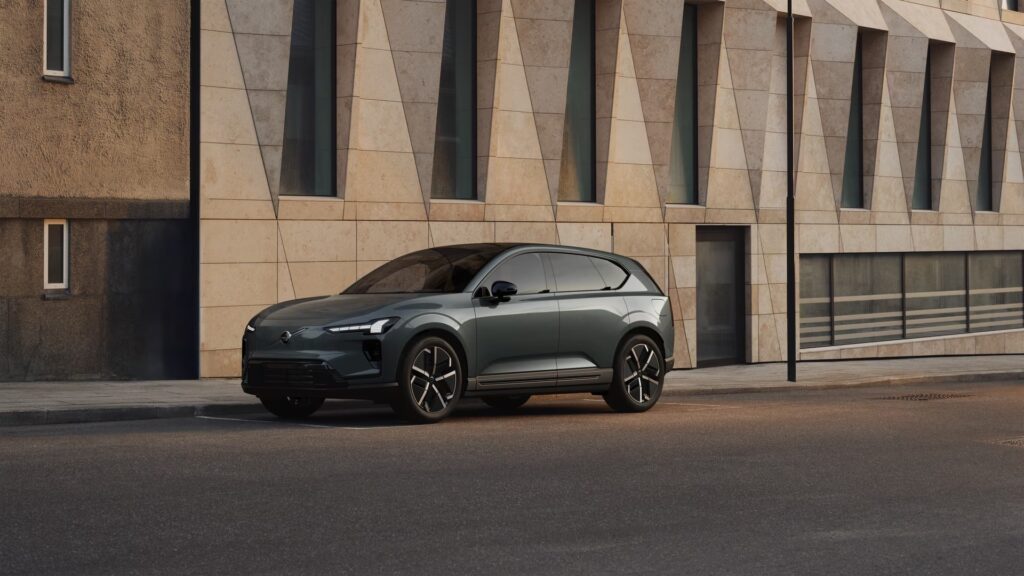 Volvo EX60, image 1