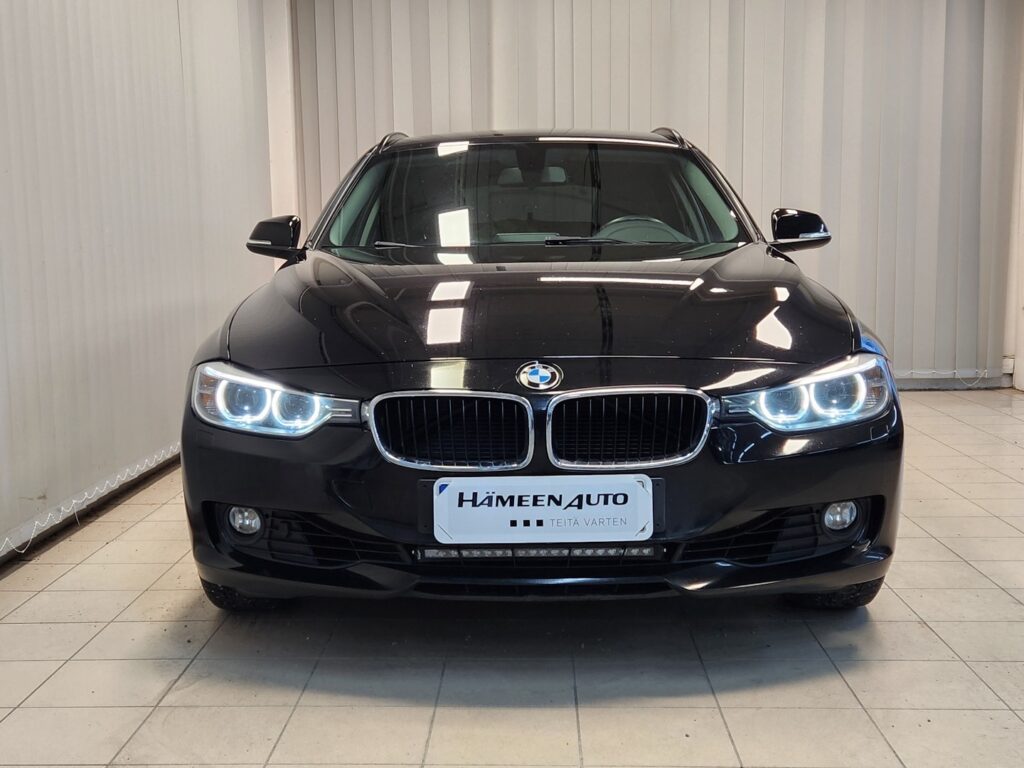 BMW 320, image 3