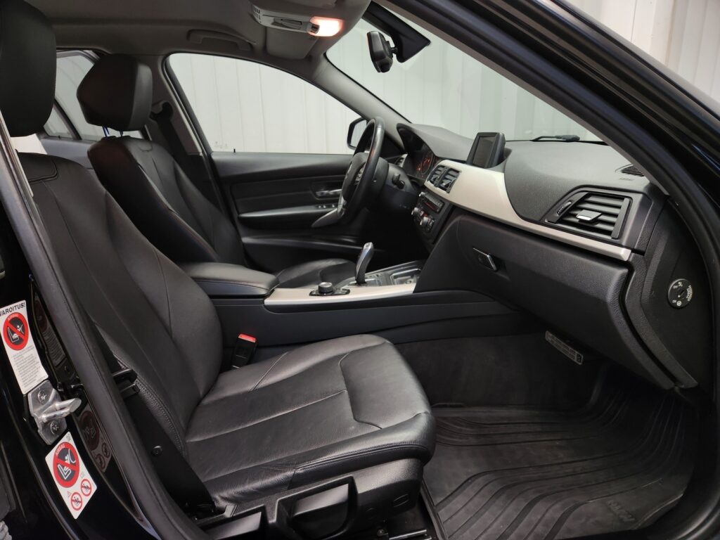 BMW 320, image 9