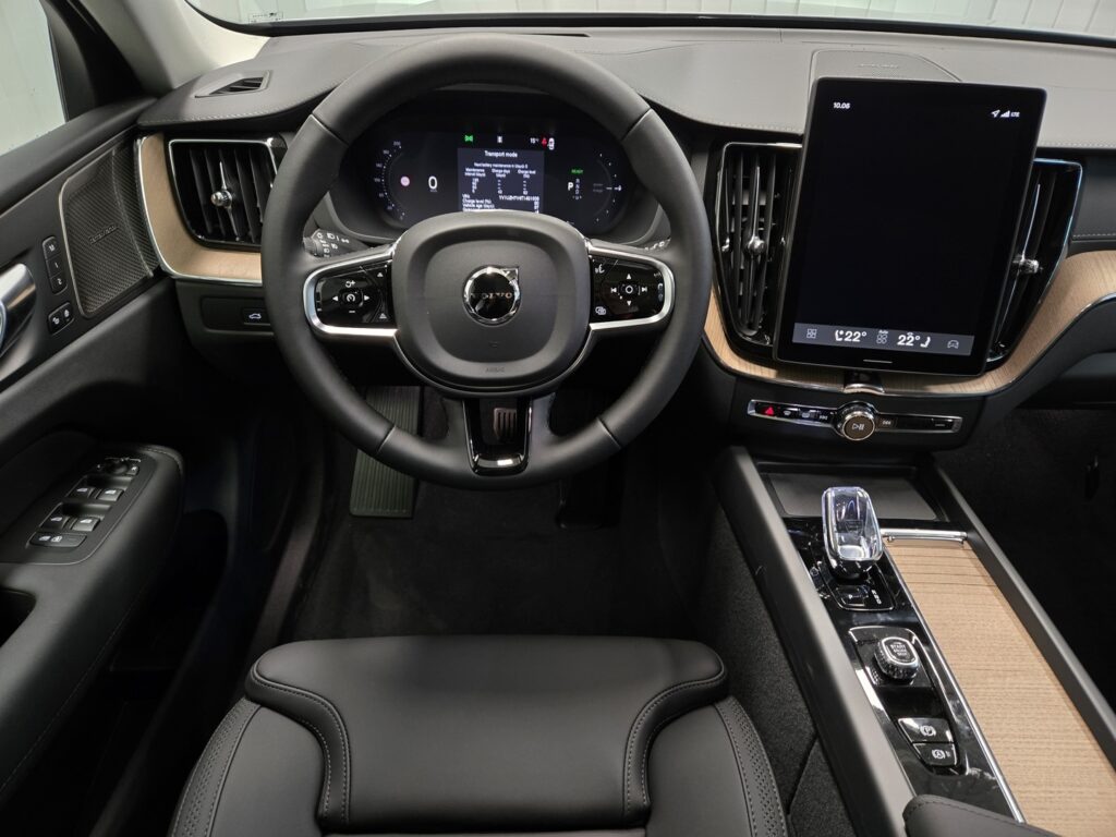 Volvo XC60, image 11