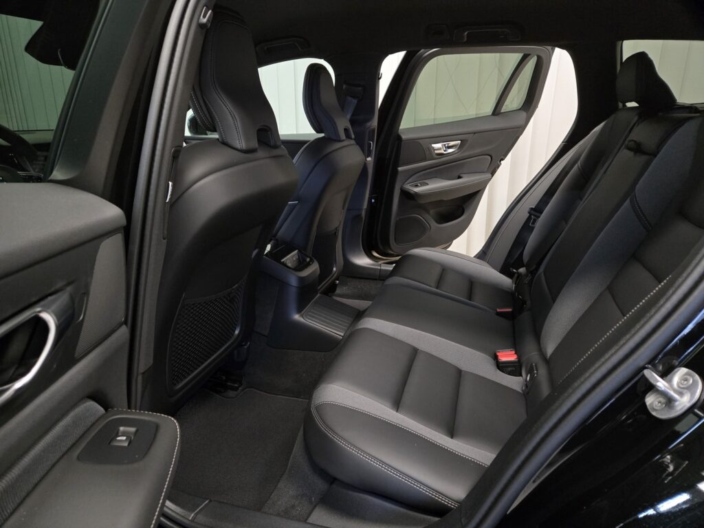 Volvo V60, image 7
