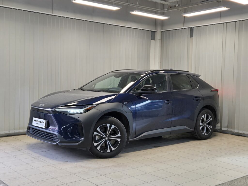 Toyota bZ4X, image 1