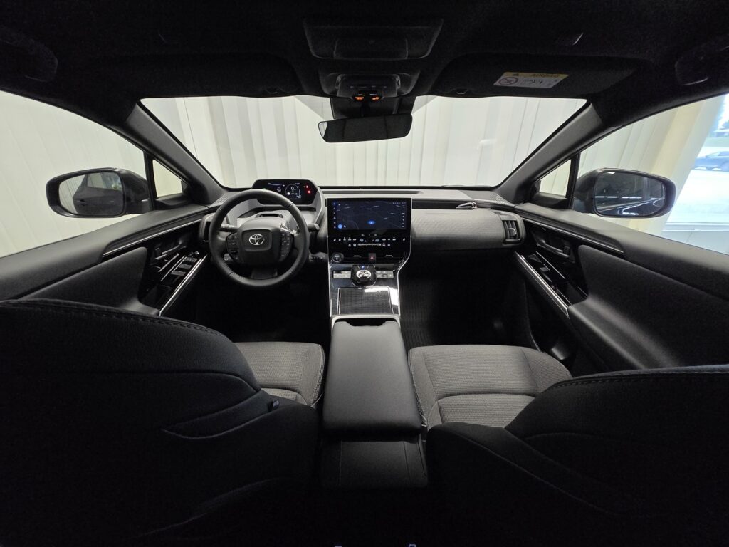 Toyota bZ4X, image 9